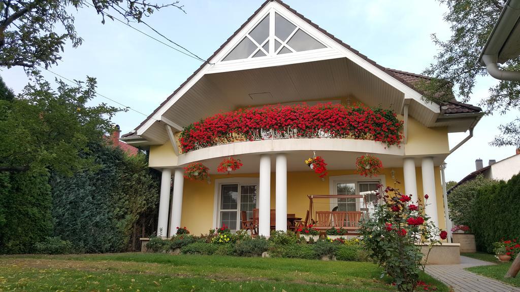 Tuenderlak Vendeghaz Appartement Balatonfüred Buitenkant foto