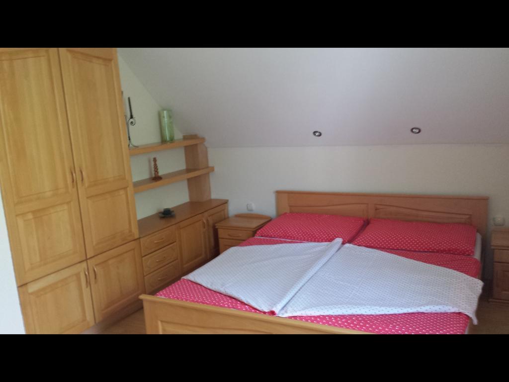 Tuenderlak Vendeghaz Appartement Balatonfüred Kamer foto