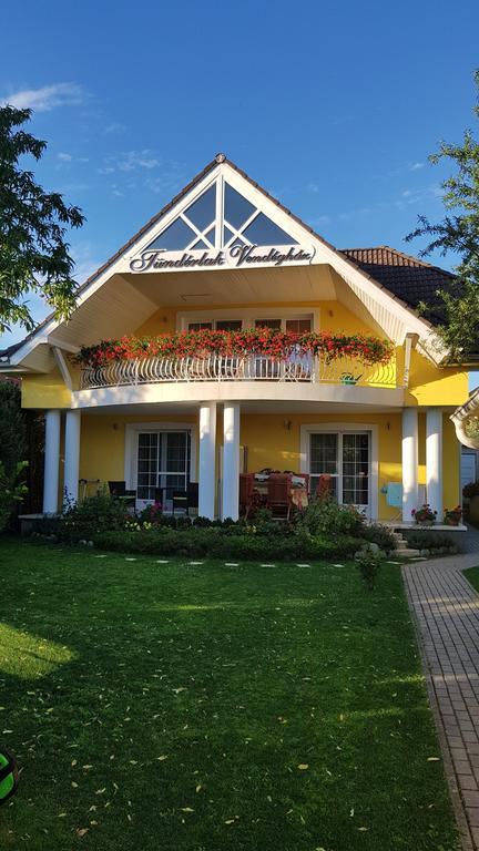 Tuenderlak Vendeghaz Appartement Balatonfüred Buitenkant foto